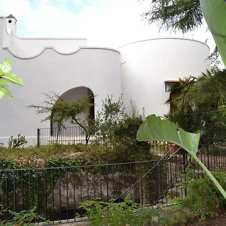 Villa Le Cesine